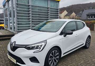 Renault Clio 14.081 km 15.495 &euro; Hagen 58091