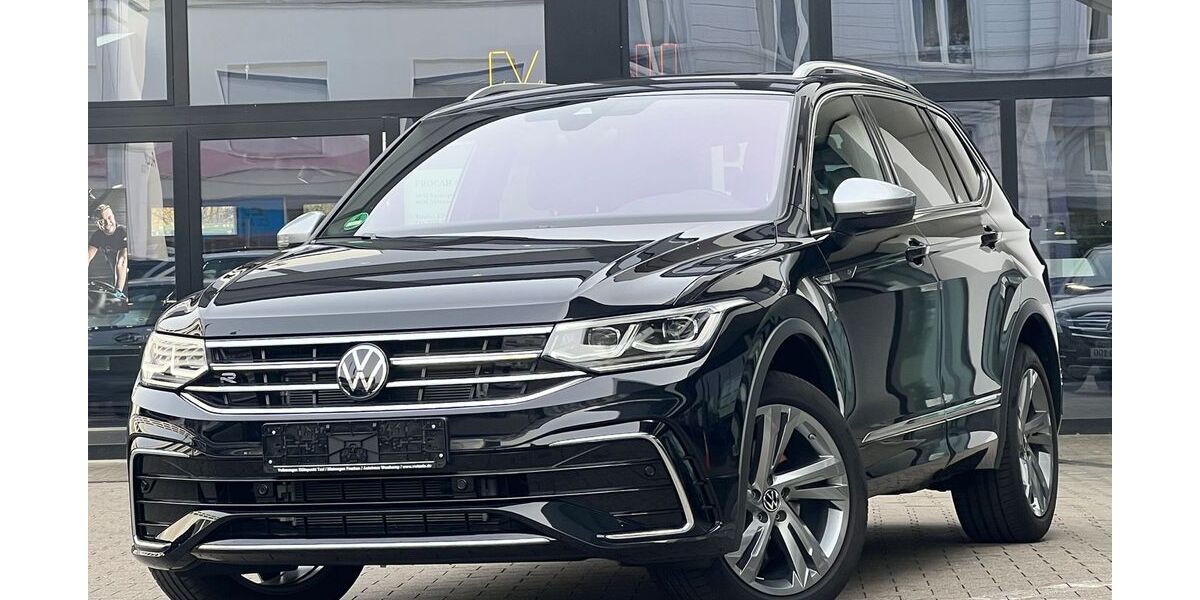 VW Tiguan Allspace 2.736 km 53.690 &euro; Wuppertal 42283