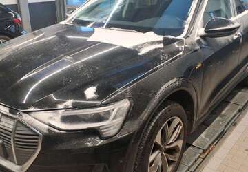 Audi e-tron 38.332 km 27.282 &euro; Hagen 58091