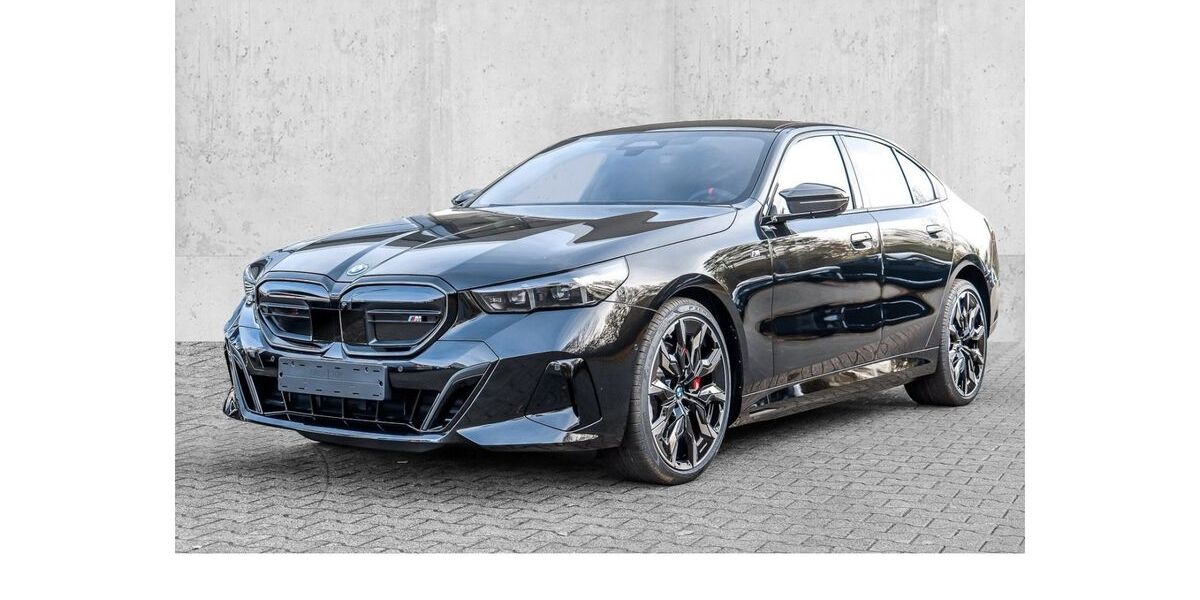 BMW i5 7.900 km 95.890 &euro; Castrop-Rauxel 44579
