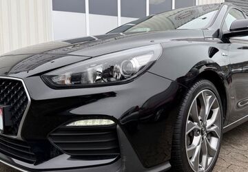 Hyundai i30 116.859 km 13.500 &euro; Hagen 58135