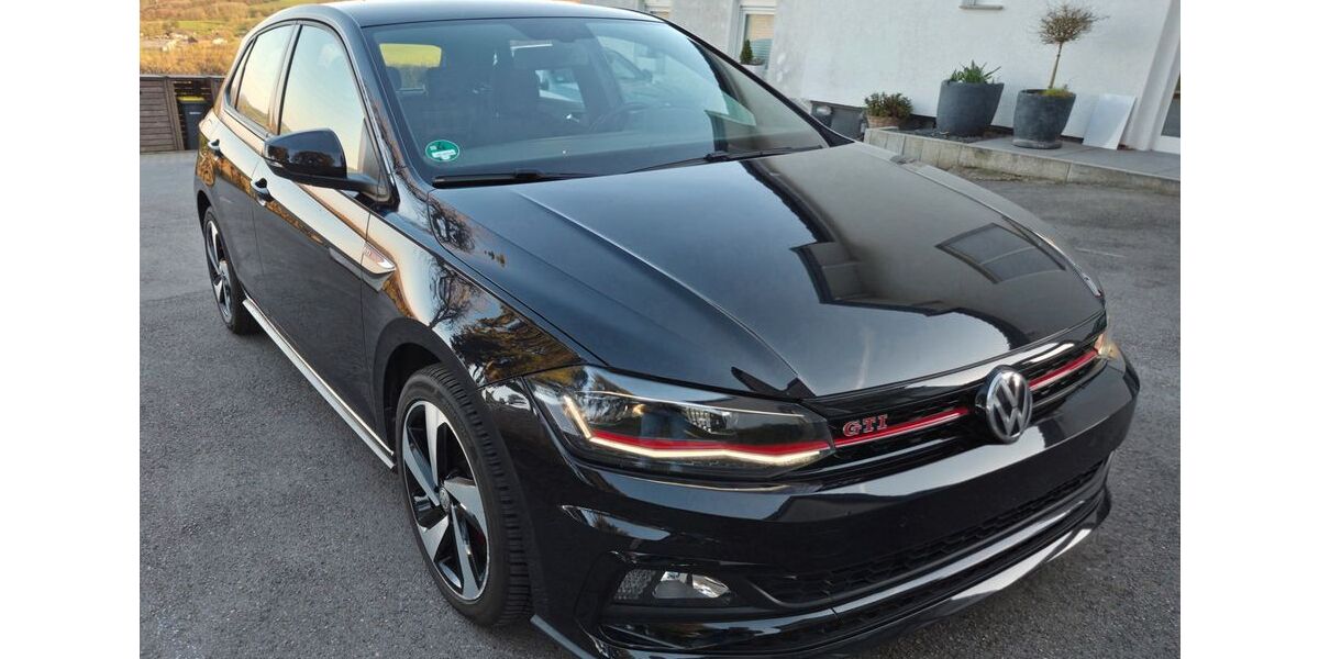 VW Polo 42.000 km 20.500 &euro; Velbert 42555