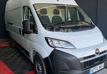 Opel Movano 3.705 km 24.900 &euro; Bochum 44795