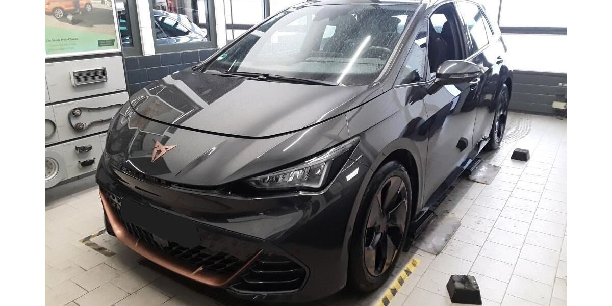 Cupra Born 24.558 km 28.755 &euro; Hagen 58091