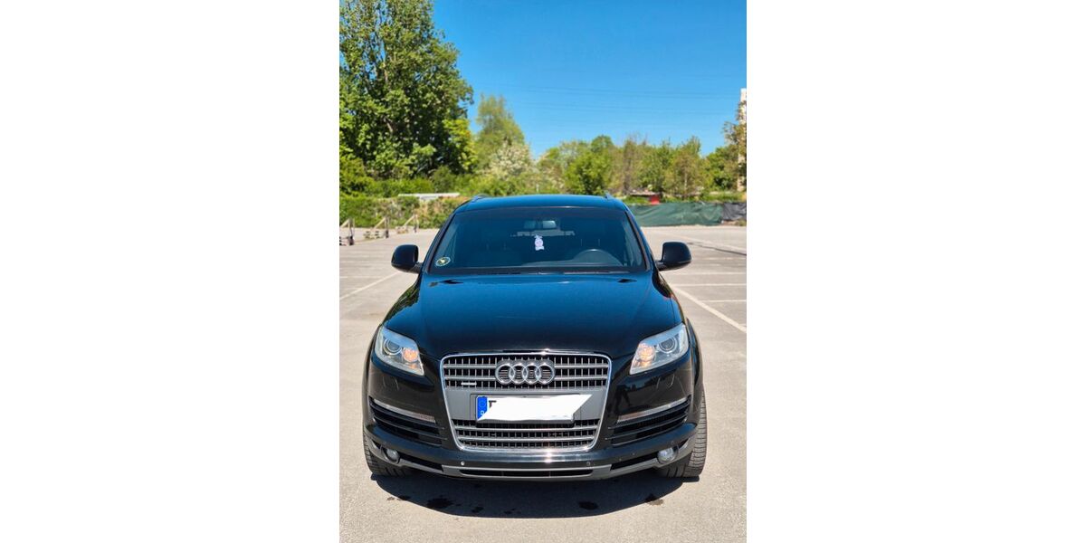 Audi Q7 230.000 km 8.500 &euro; Dortmund 44329