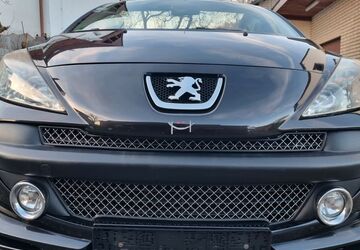 Peugeot 207 140.541 km 3.300 &euro; Sprockhövel 45549