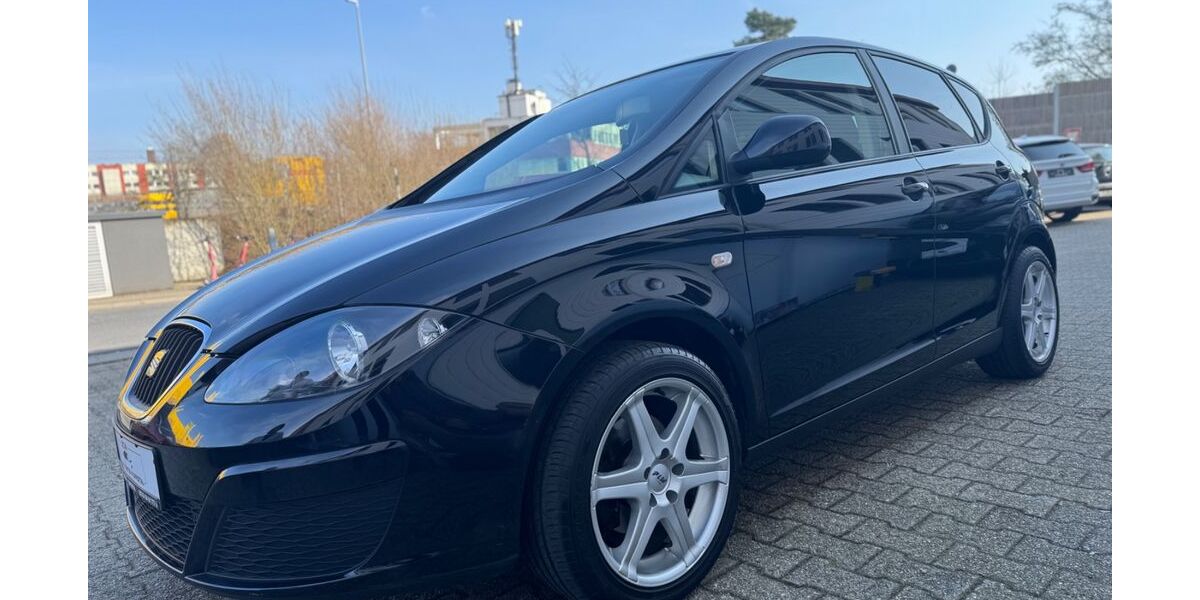 Seat Altea 157.105 km 4.300 &euro; Wuppertal 42285