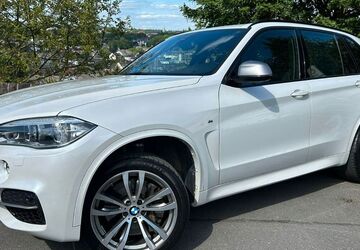 BMW X5 196.465 km 28.900 &euro; Wuppertal 42117