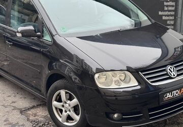 VW Touran 219.811 km 2.999 &euro; Wuppertal 42117