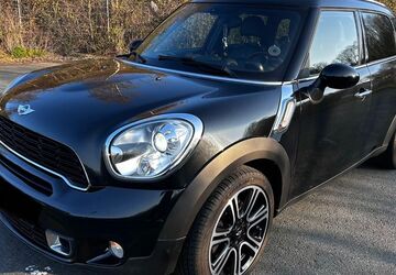 Mini Countryman S (Cooper) 160.000 km 11.990 &euro; Velbert 42549