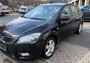 Kia ceed / Ceed 149.999 km 4.949 &euro; Lüdenscheid 58515