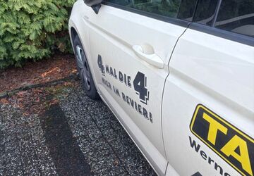 VW Touran 330.000 km 7.980 &euro; unna 59425