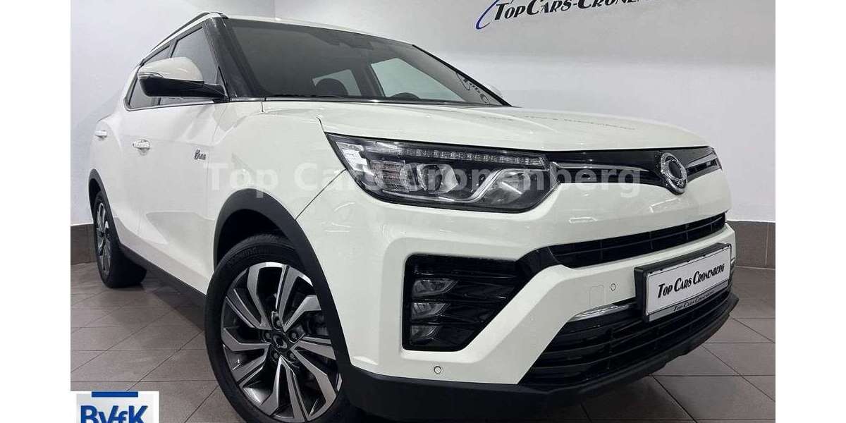 SsangYong Tivoli 37.692 km 12.950 &euro; Wuppertal-Cronenberg 42349