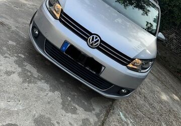 VW Touran 225.000 km 8.500 &euro; Wuppertal 42327