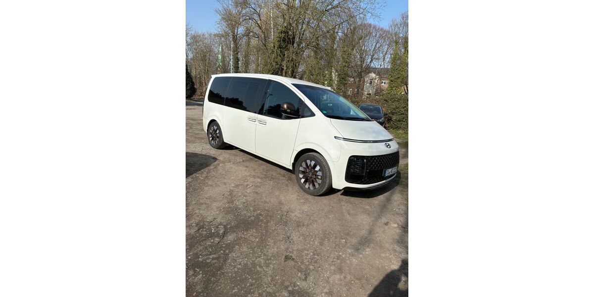 Hyundai STARIA 17.800 km 44.000 &euro; Dortmund 44319