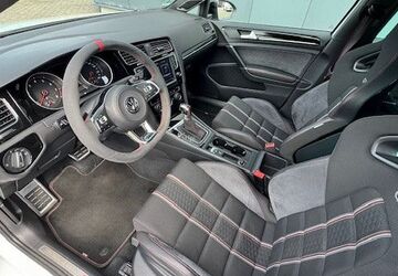 VW Golf 127.000 km 19.500 &euro; Kamen 59174