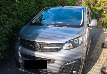 Opel Vivaro 58.402 km 22.900 &euro; Altena 58762