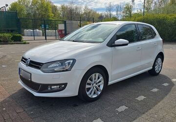 VW Polo 158.485 km 8.900 &euro; Bochum 44799