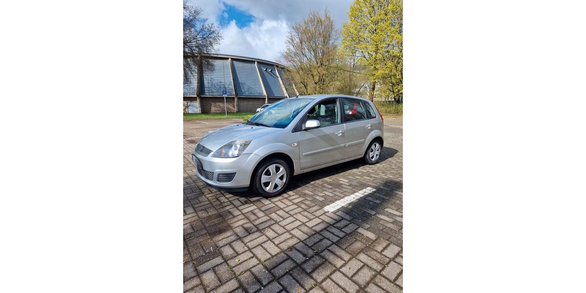 Ford Fiesta 133.800 km 2.500 &euro; Hagen 58089