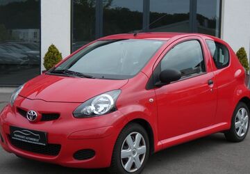 Toyota Aygo (X) 155.697 km 2.450 &euro; Bochum 44807