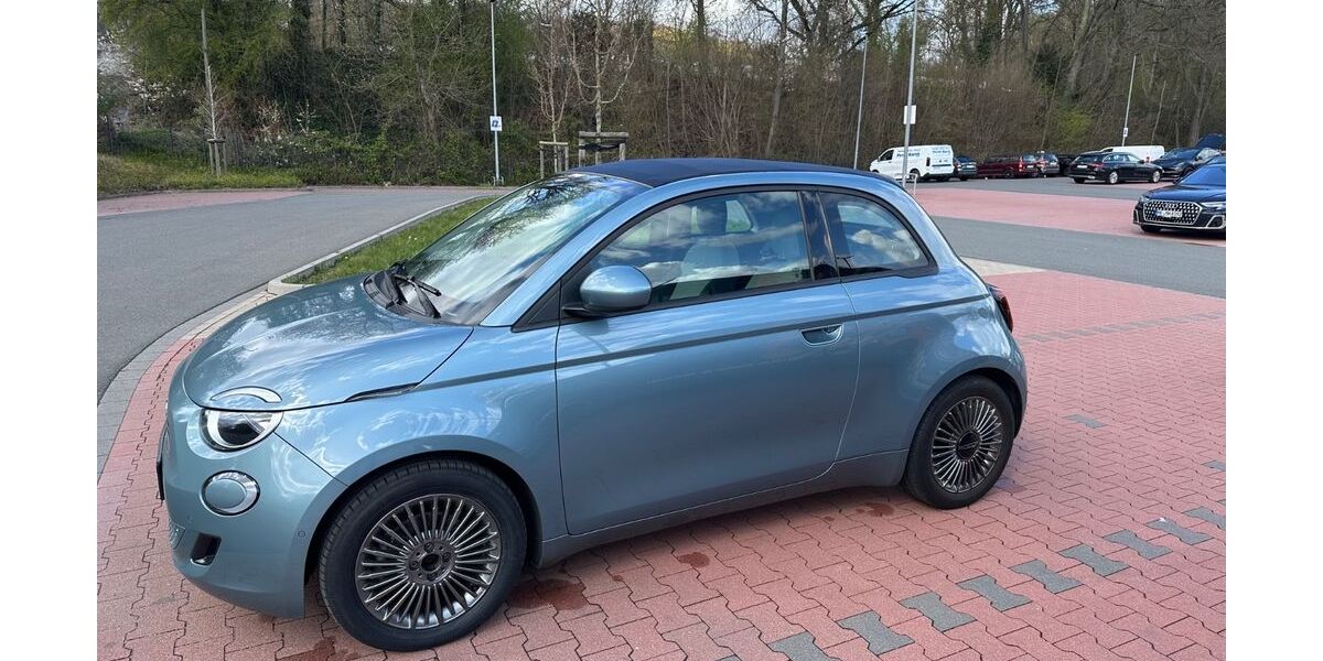 Fiat 500e 66.000 km 16.200 &euro; Wuppertal 42117
