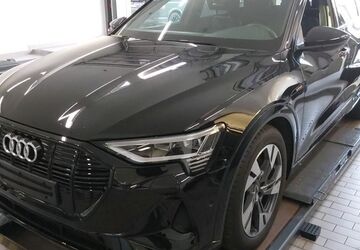 Audi e-tron 32.073 km 31.560 &euro; Hagen 58091