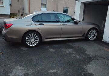 BMW 750 90.064 km 35.500 &euro; Hagen 58097