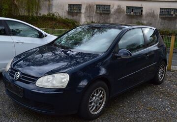VW Golf 243.000 km 1.399 &euro; Wuppertal 42279