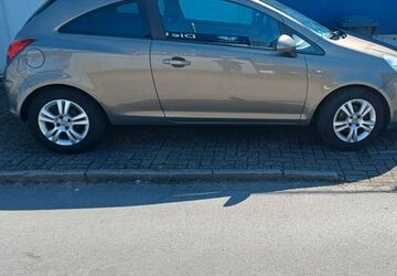 Opel Corsa 158.000 km 2.900 &euro; Wuppertal 42115