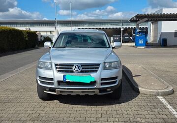 VW Touareg 295.000 km 7.900 &euro; Wuppertal 42329