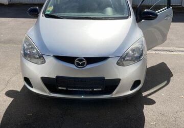 Mazda 2 95.000 km 3.900 &euro; Dortmund 44289