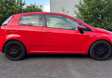 Fiat Grande Punto 123.000 km 2.500 &euro; Remscheid 42857