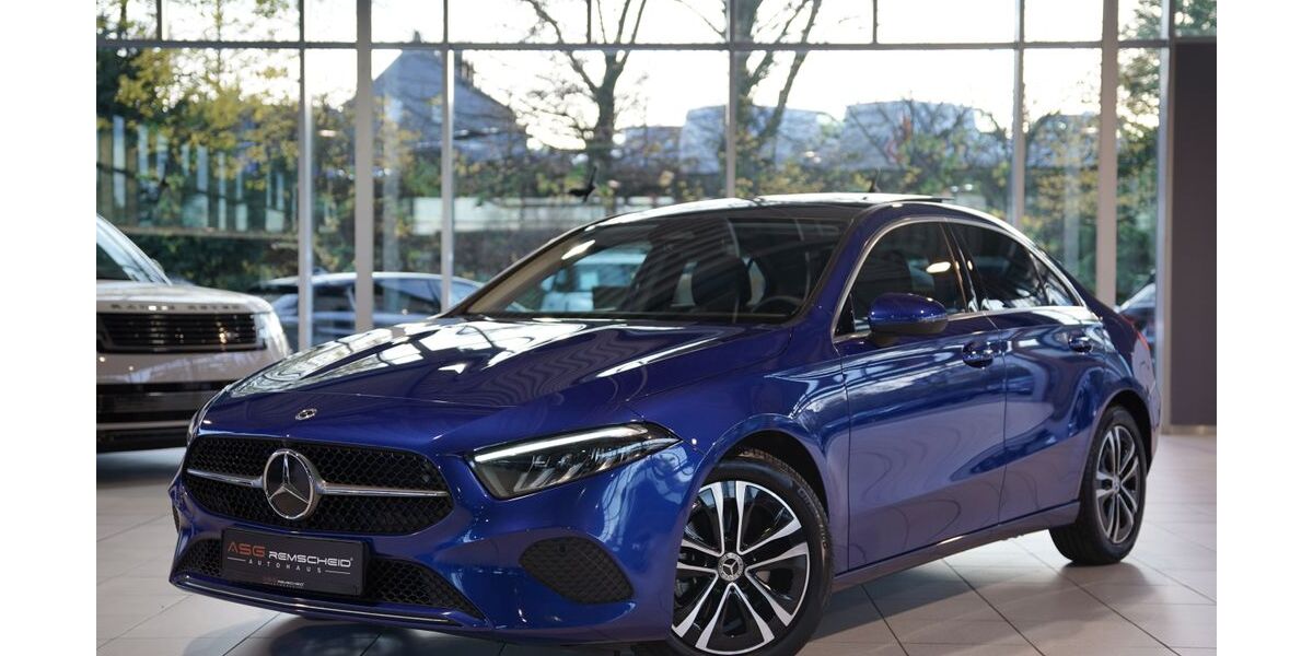 Mercedes-Benz A 180 23.000 km 28.990 &euro; Remscheid/NRW 42855