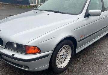 BMW 523 114.670 km 6.900 &euro; Wuppertal 42327