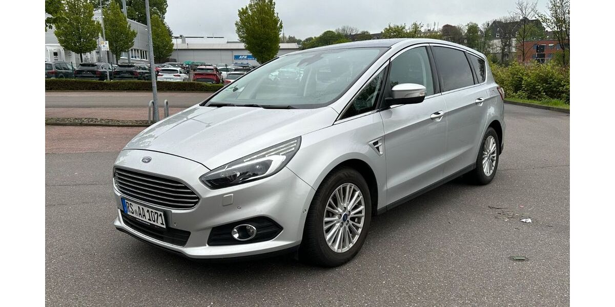 Ford S-Max 167.300 km 14.700 &euro; Remscheid 42853