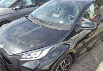 Toyota Yaris 24.602 km 18.490 &euro; Iserlohn 58638