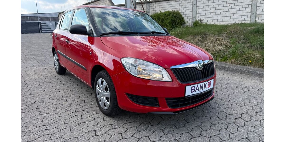Skoda Fabia 33.679 km 6.399 &euro; Hemer 58675