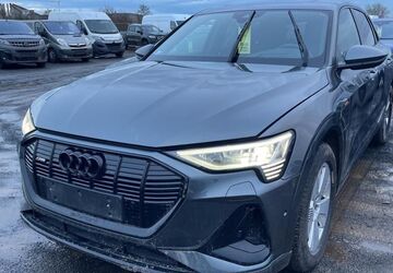 Audi e-tron 83.228 km 35.249 &euro; Hagen 58091