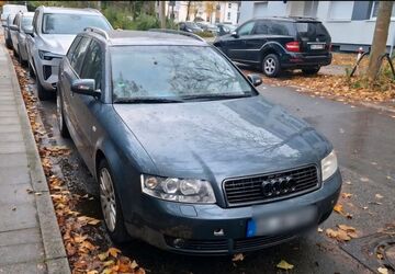 Audi A4 198.000 km 22.000 &euro; Remscheid 42857