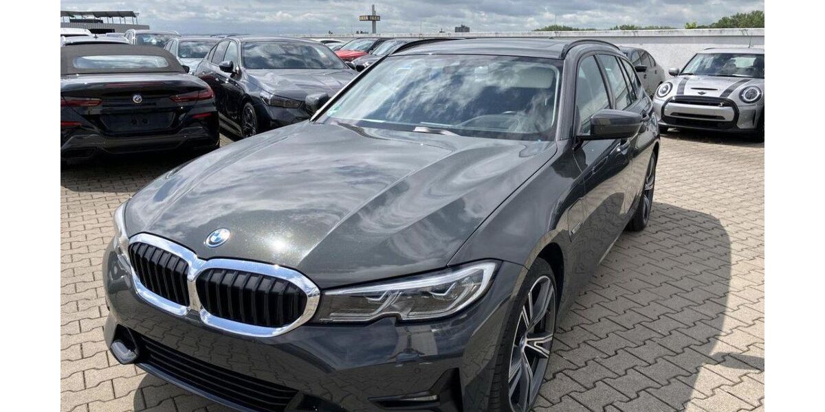 BMW 330 75.390 km 28.774 &euro; Hagen 58091