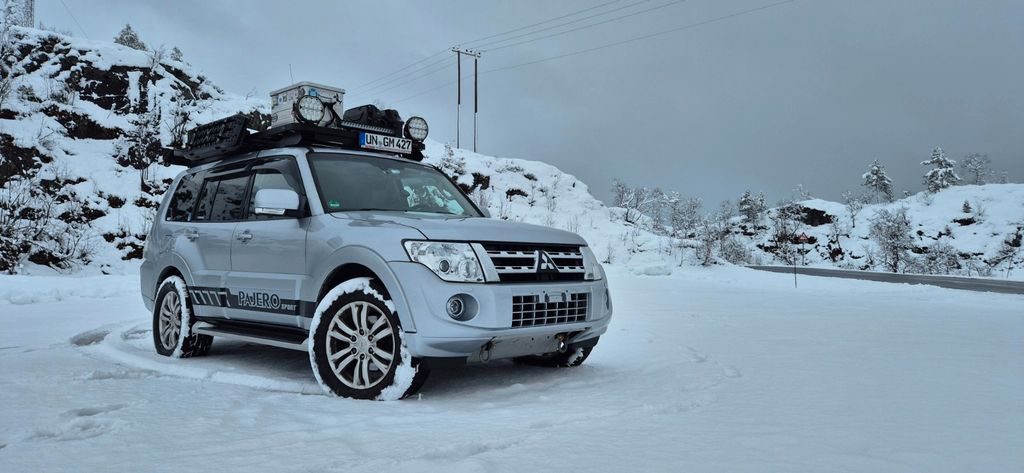 Mitsubishi Pajero 250.000 km 24.500 &euro; Unna 59427