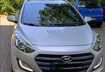 Hyundai i30 133.000 km 11.500 &euro; dortmund 44287