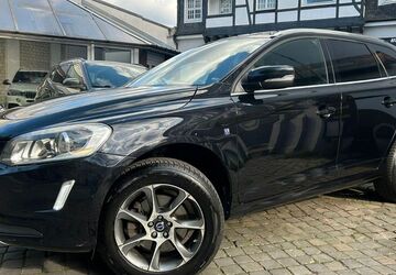 Volvo XC60 330.622 km 8.900 &euro; Wuppertal 42117