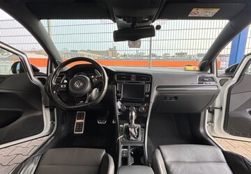 VW Golf 140.000 km 26.000 &euro; Remscheid 42853