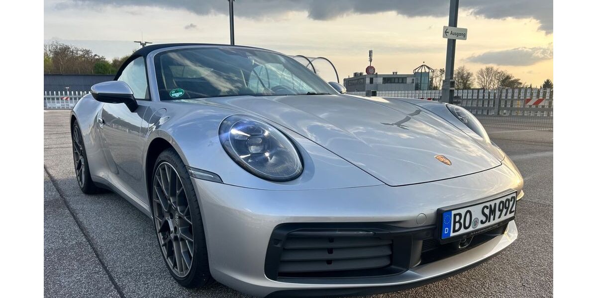 Porsche 992 15.700 km 137.992 &euro; Bochum 44809