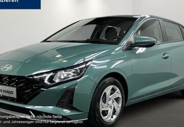 Hyundai i20 14.356 km 15.880 &euro; Hagen 58089