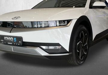 Hyundai IONIQ 5 30.338 km 23.990 &euro; Castrop-Rauxel 44575