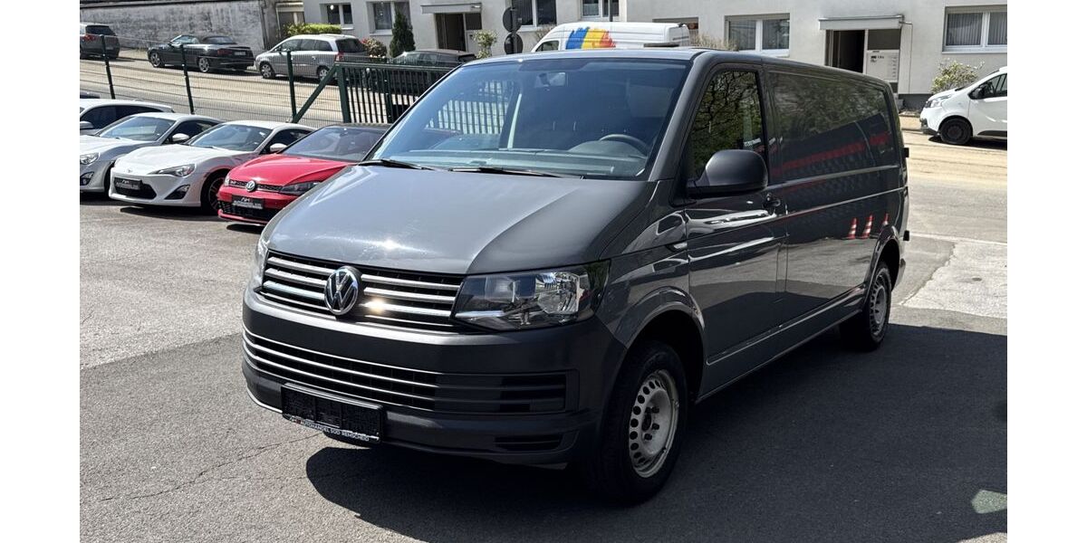 VW T6 Transporter 220.000 km 10.998 &euro; Remscheid 42857