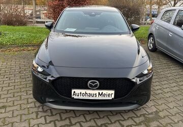Mazda 3 25.563 km 16.990 &euro; Lüdenscheid 58513