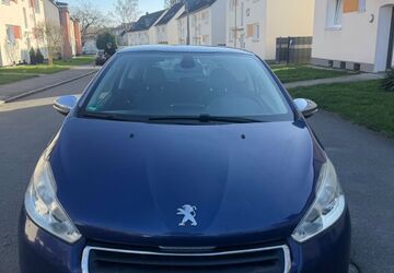 Peugeot 208 190.000 km 3.300 &euro; Dortmund 44369